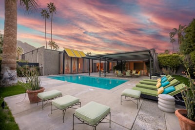 Luxury Villa Photo #2