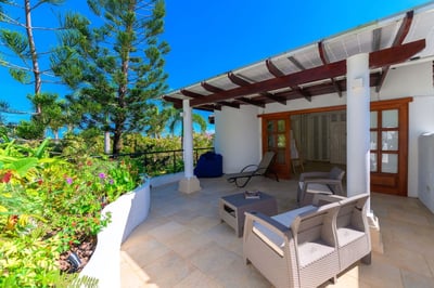Luxury Villa Photo #5