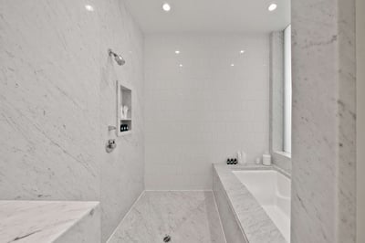 Luxury Villa Photo #26