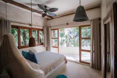Luxury Villa Photo #10