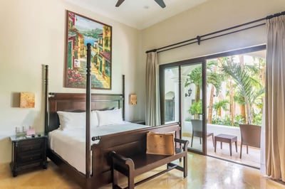 Luxury Villa Photo #59
