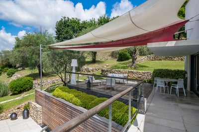 Luxury Villa Photo #4