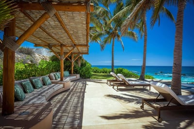 Luxury Villa Photo #19