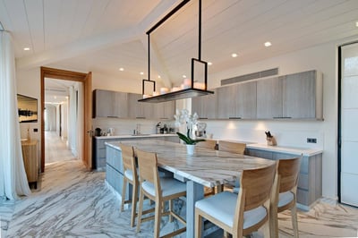 Luxury Villa Photo #16