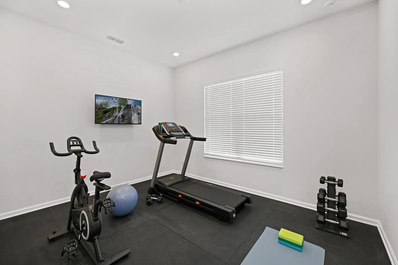 Strike N Spare at Villatel Village Solterra