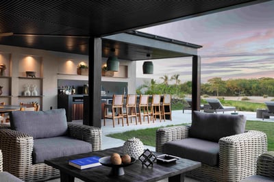 Luxury Villa Photo #4