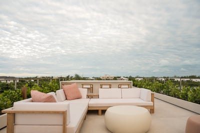 Luxury Villa Photo #12