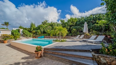 Luxury Villa Photo #5