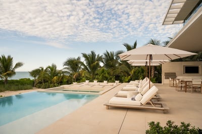 Luxury Villa Photo #10