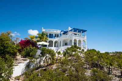 Luxury Villa Photo #6