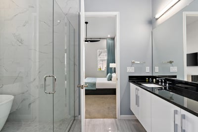 Luxury Villa Photo #20
