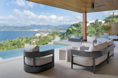 Luxury Villa Photo #2