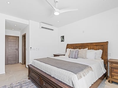 Ocean Breeze Villa B