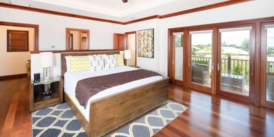 Luxury Villa Photo #9