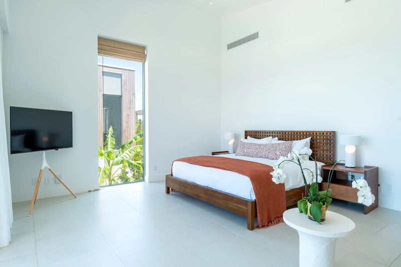 3 Bedroom Lagoon Villa