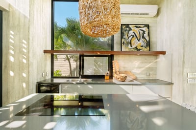 Luxury Villa Photo #11