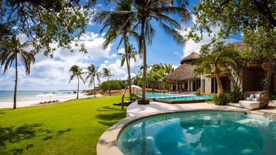 Luxury Villa Photo #13