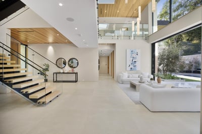 Luxury Villa Photo #29