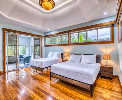 Luxury Villa Photo #74