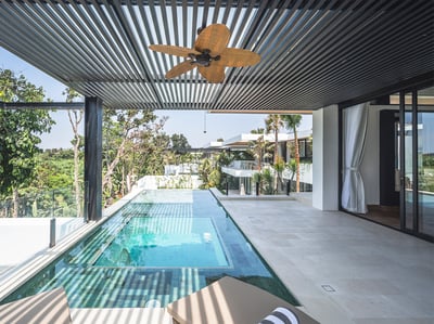 Luxury Villa Photo #10
