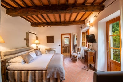 Luxury Villa Photo #25