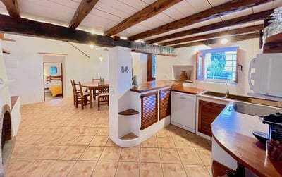 Luxury Villa Photo #25