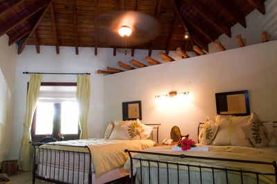 Luxury Villa Photo #23