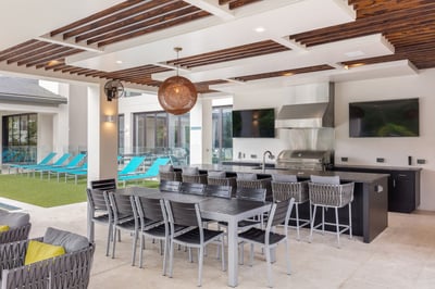 Luxury Villa Photo #7