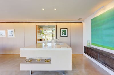 Luxury Villa Photo #14