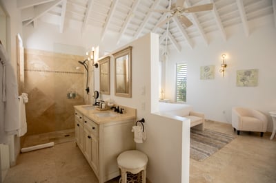 Luxury Villa Photo #61