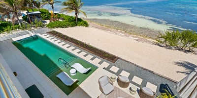 Luxury Villa Photo #6