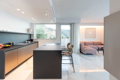 Luxury Villa Photo #13