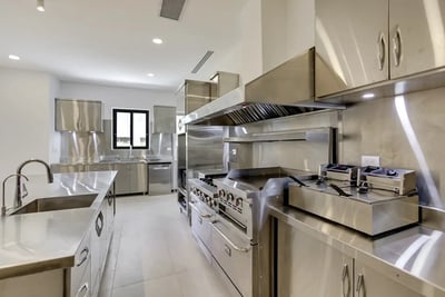 Luxury Villa Photo #27