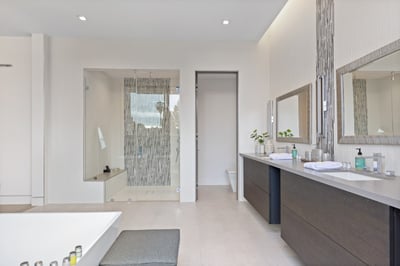 Luxury Villa Photo #41