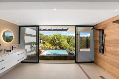 Luxury Villa Photo #63