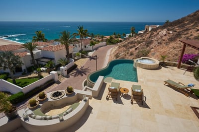 Luxury Villa Photo #2