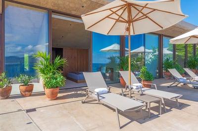 Luxury Villa Photo #8