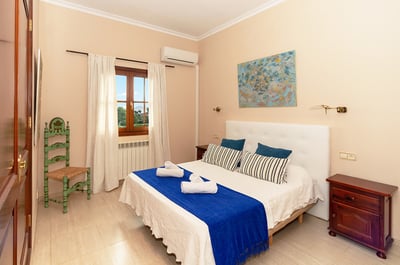 Luxury Villa Photo #27