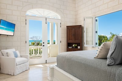 Luxury Villa Photo #34