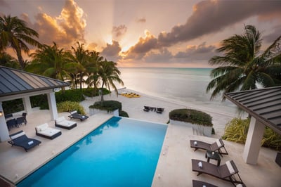 Luxury Villa Photo #5