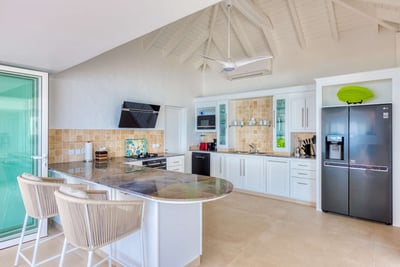 Luxury Villa Photo #13
