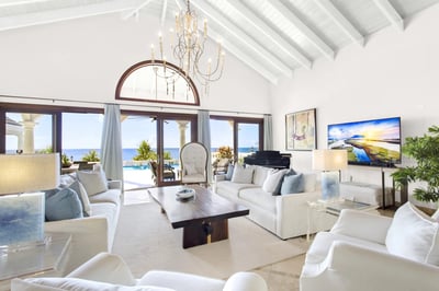 Luxury Villa Photo #19