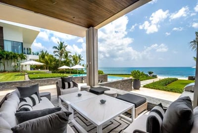 Luxury Villa Photo #9