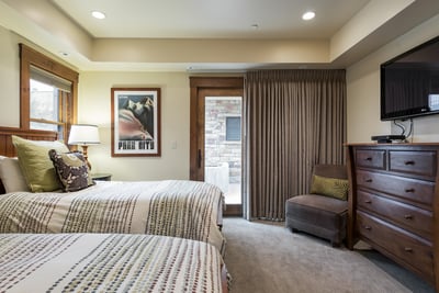 Luxury Villa Photo #32