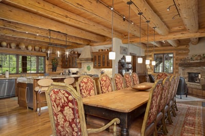 Luxury Villa Photo #4