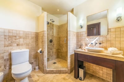 Luxury Villa Photo #14