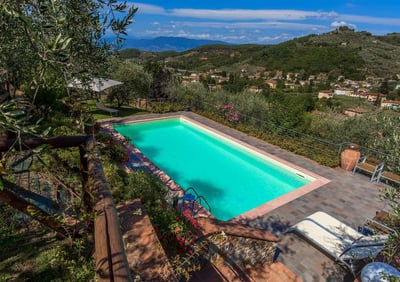 Luxury Villa Photo #2