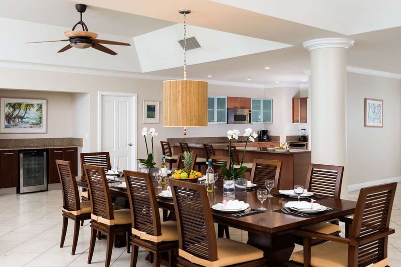 Deluxe 4 BDM Oceanfront Penthouse at Alexandra Resort