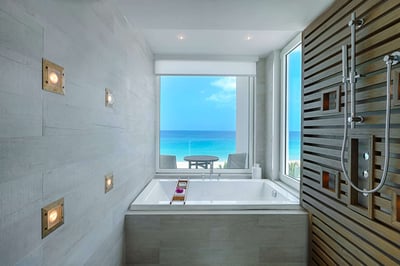 Luxury Villa Photo #9