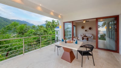 Luxury Villa Photo #42